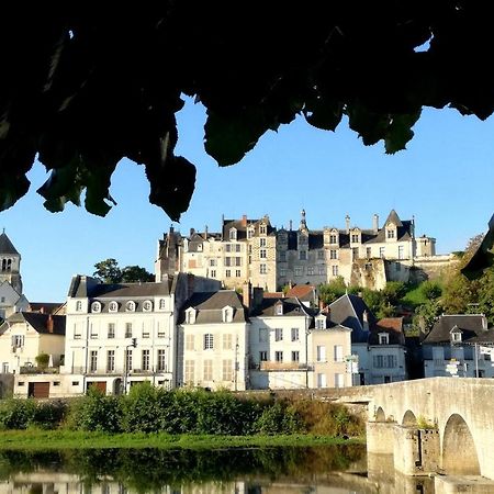 Au pied du château Saint-Aignan  Extérieur photo