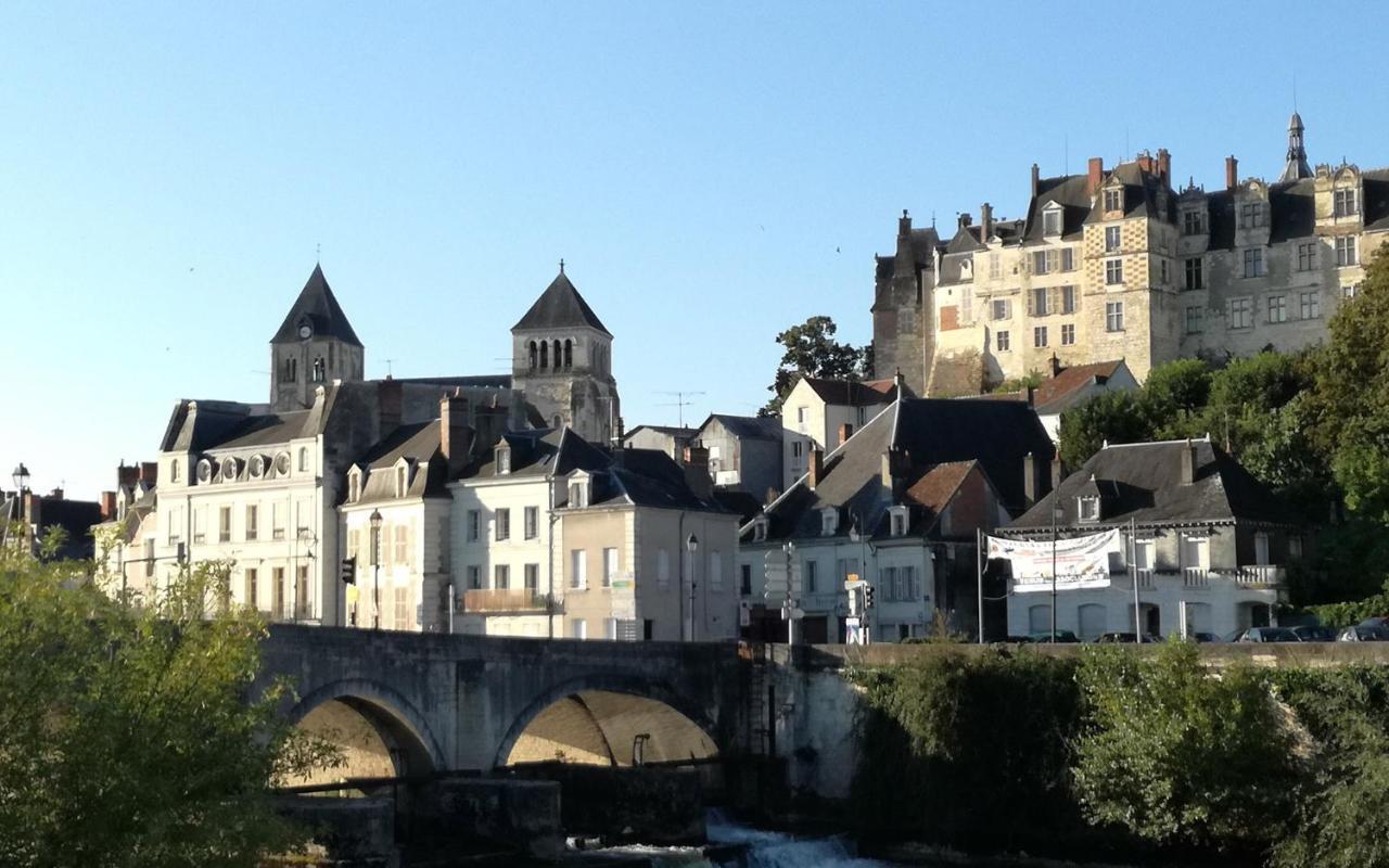 Au pied du château Saint-Aignan  Extérieur photo