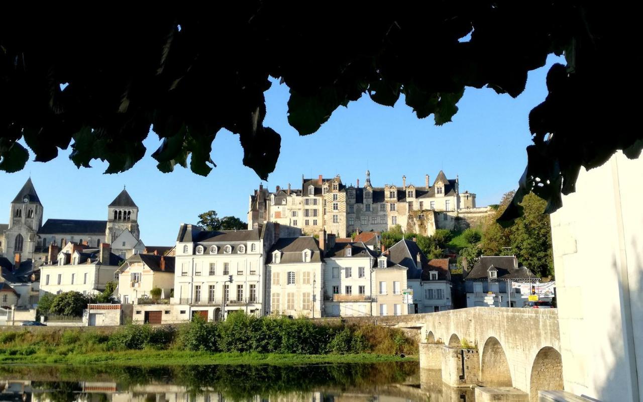 Au pied du château Saint-Aignan  Extérieur photo